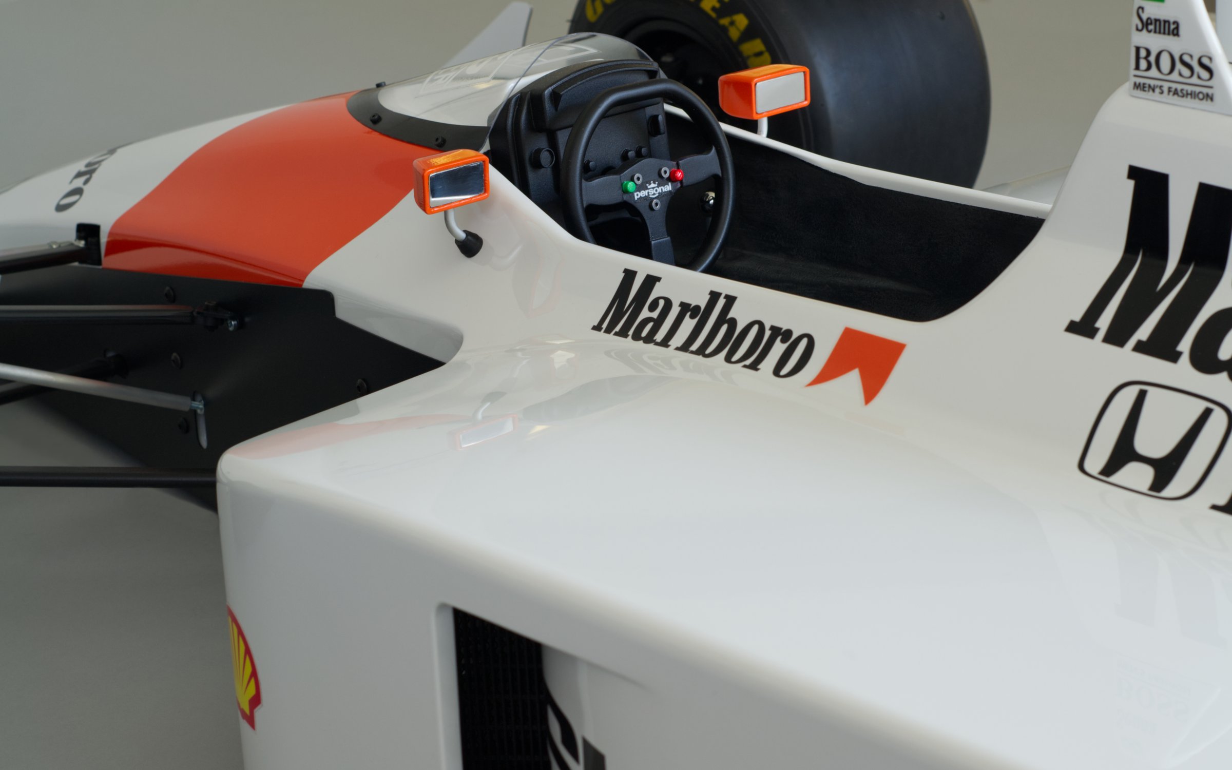 Project 01 — Cockpit and sidepod